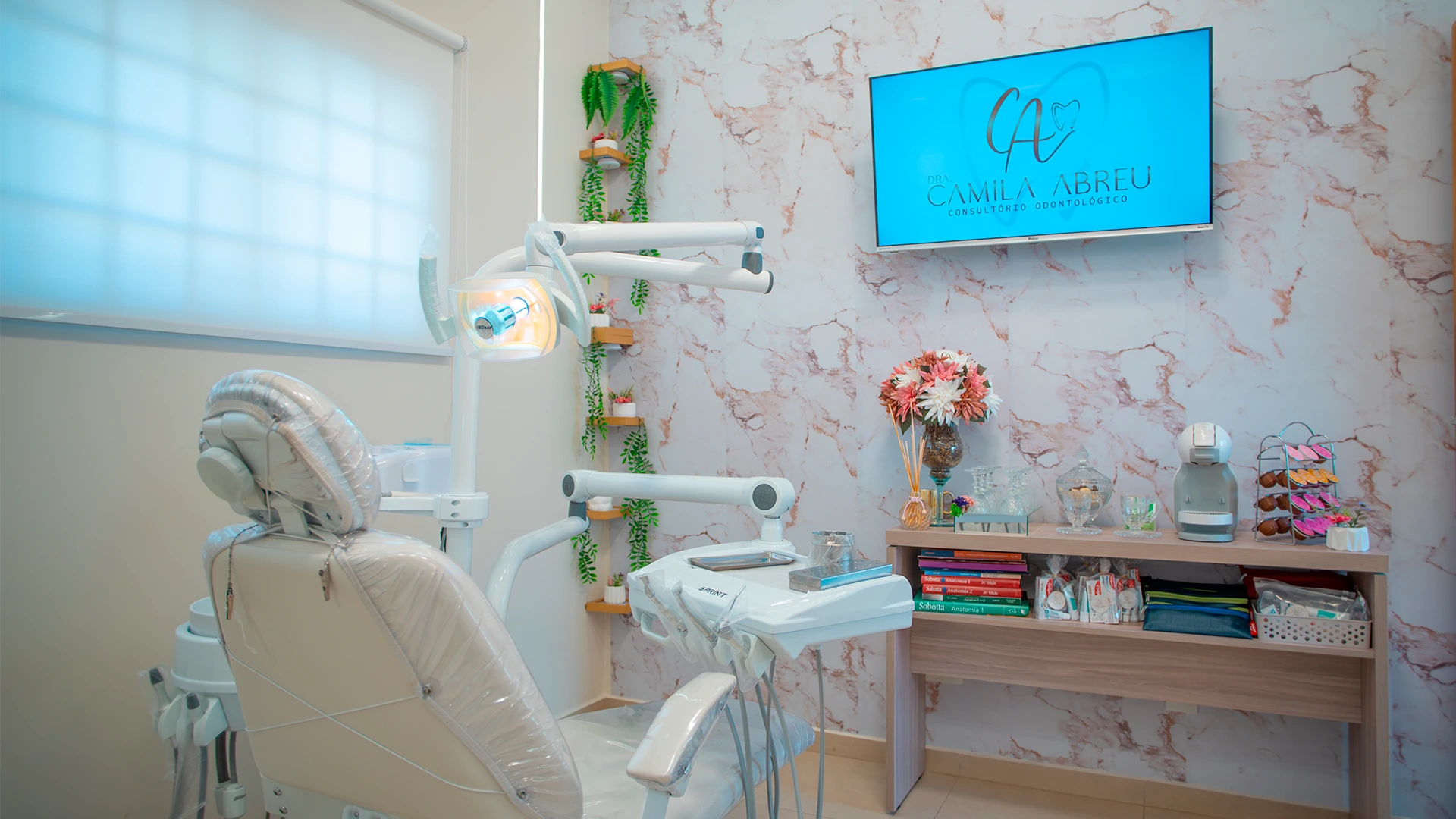 Consultório odontológico equipado